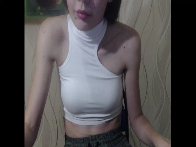 Live sex webcam photo for Loolalolaaa #274495418