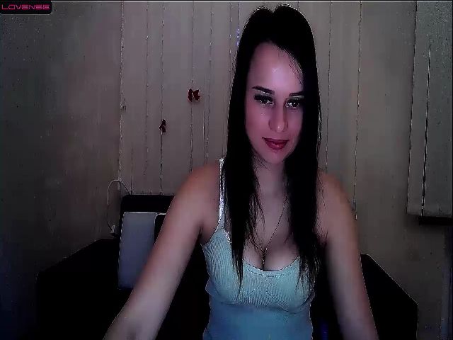 Live sex webcam photo for Lora_Jordan #272278218