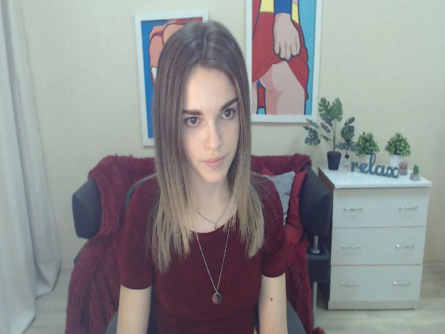 Live sex webcam photo for LoreinKis #272316895