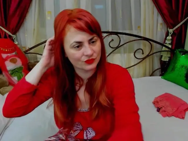 Live sex webcam photo for LorenaN #272002684