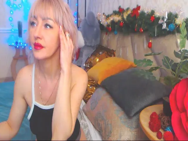 Live sex webcam photo for LorinFields #271955489