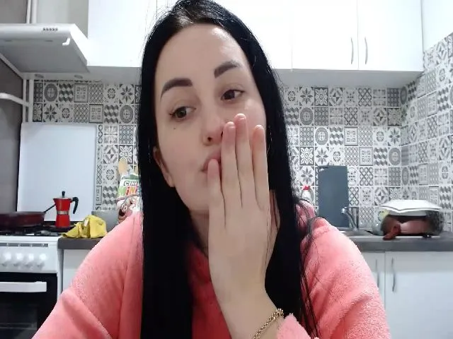 Live sex webcam photo for LoveCandy069 #271687603