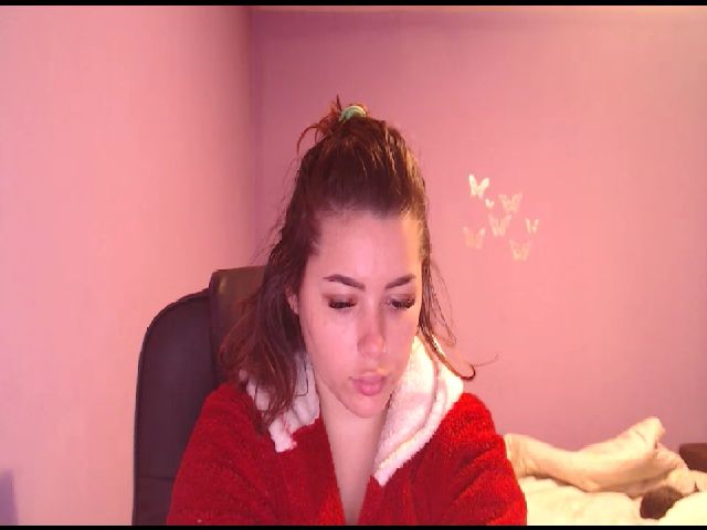 Live sex webcam photo for LoveJulliette #271840080