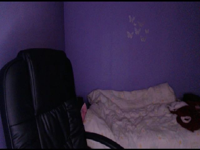 Live sex webcam photo for LoveJulliette #271884250