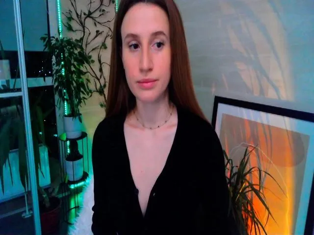 Live sex webcam photo for LovelyBvnny #272123654