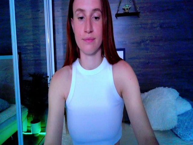 Live sex webcam photo for LovelyBvnny #273572936