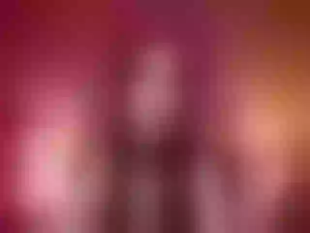 Live sex webcam photo for LovelyGin #274187243
