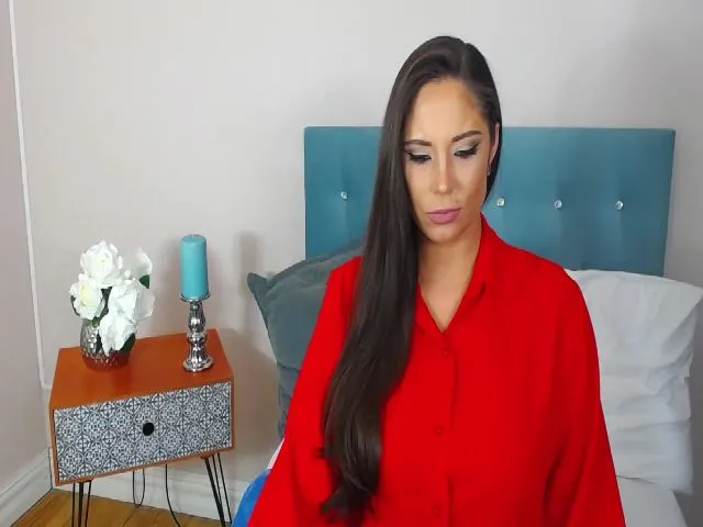 Live sex webcam photo for LovelyKJ #271967583