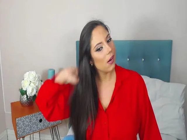 Live sex webcam photo for LovelyKJ #272318073