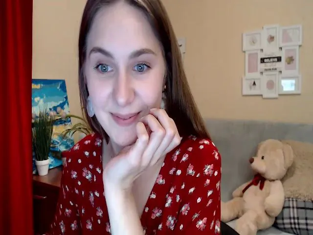 Live sex webcam photo for LovelyMaria_ #273751321