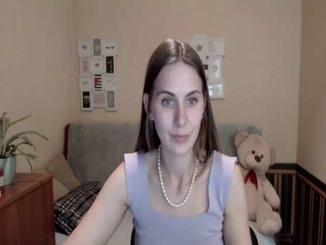 Live sex webcam photo for LovelyMaria_ #274042130