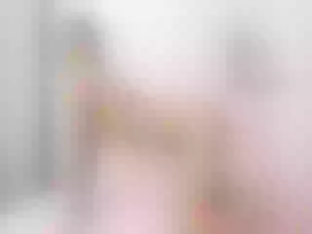 Live sex webcam photo for LovelyRaisa #271688970