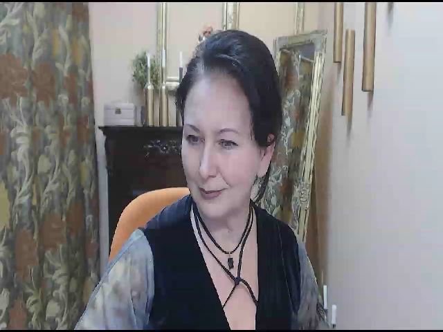 Live sex webcam photo for Lovely_Woman_ #272238611