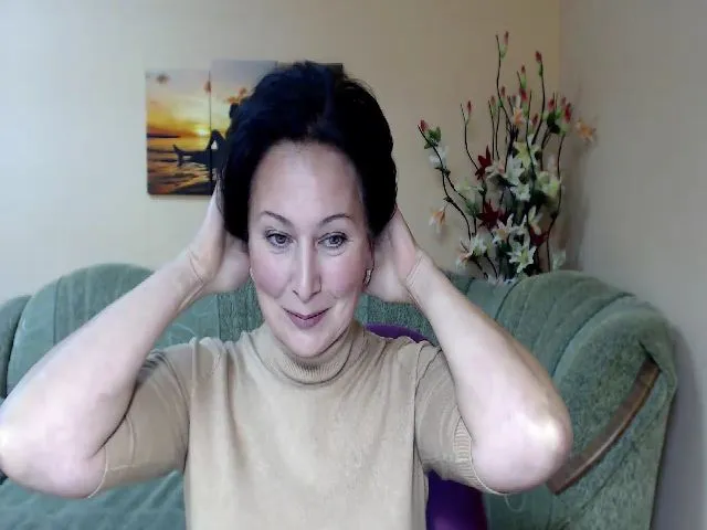 Live sex webcam photo for Lovely_Woman_ #274602182