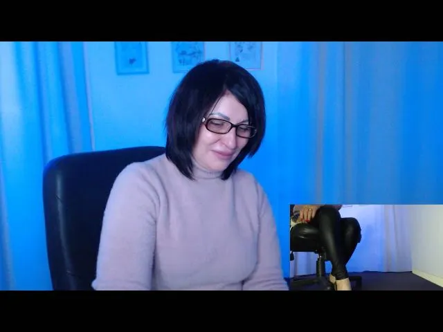 Live sex webcam photo for LuciaLAl #272161327