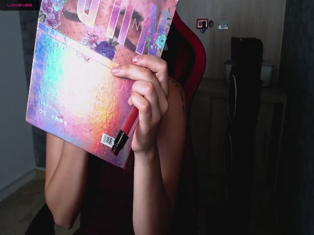 Live sex webcam photo for Luciana_grant #272293320