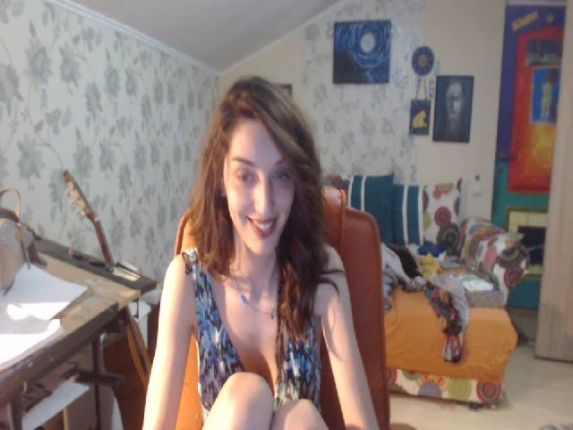 Live sex webcam photo for LuckyCat_ #273024871