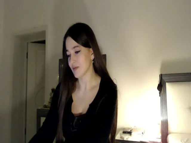 Live sex webcam photo for Lucky_V #273319147