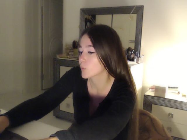 Live sex webcam photo for Lucky_V #273724735