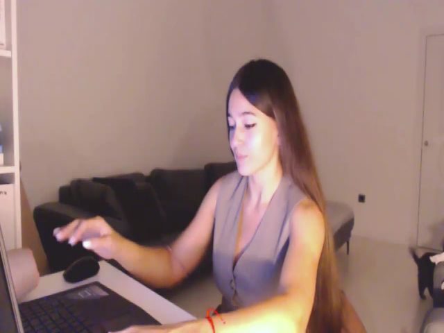 Live sex webcam photo for Lucky_V #274241316