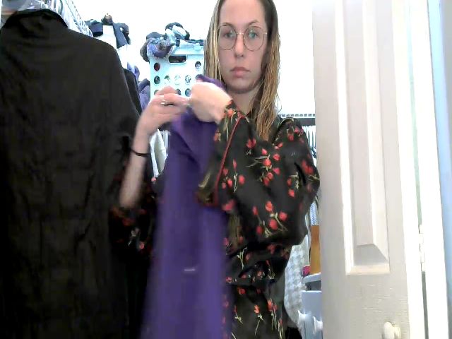 Live sex webcam photo for LucyRiley #272730649