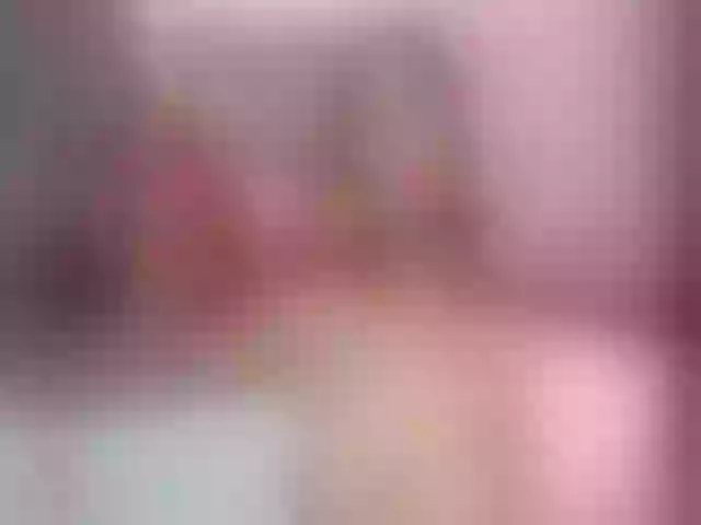 Live sex webcam photo for Lucy_21_ #272413821