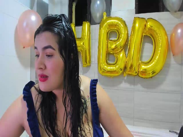 Live sex webcam photo for Lucy_park #273160239