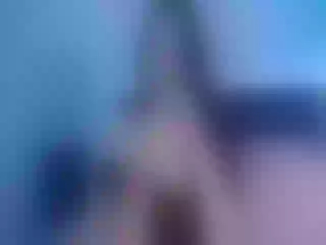 Live sex webcam photo for LuliLiz #273248548
