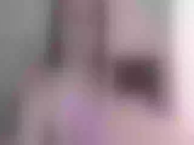 Live sex webcam photo for LuliLiz #273287052