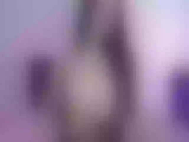 Live sex webcam photo for LuliLiz #273724118