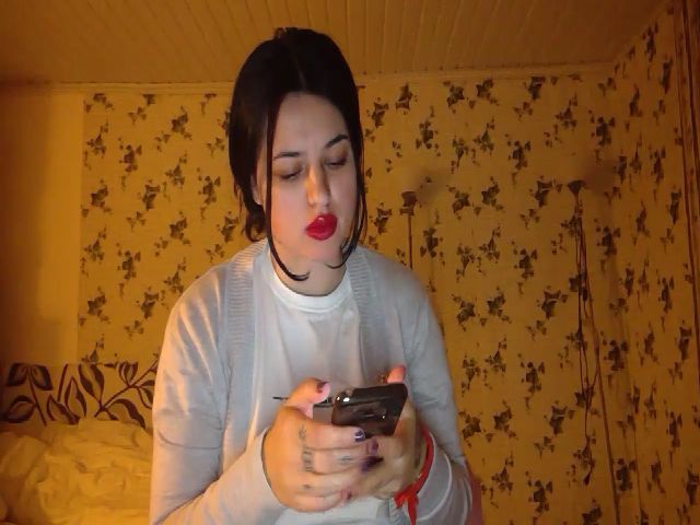 Live sex webcam photo for LuluDumy7 #272746579