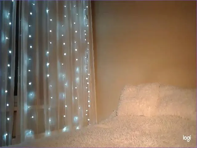 Live sex webcam photo for LulyXX #271797488