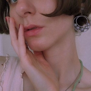 Live sex webcam photo for LunaMeowww #278187411