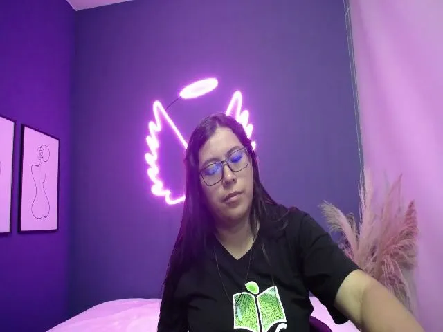 Live sex webcam photo for Luna_gamer4k #272194466