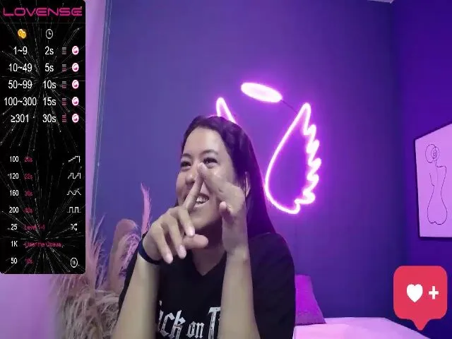 Live sex webcam photo for Luna_gamer4k #272320655