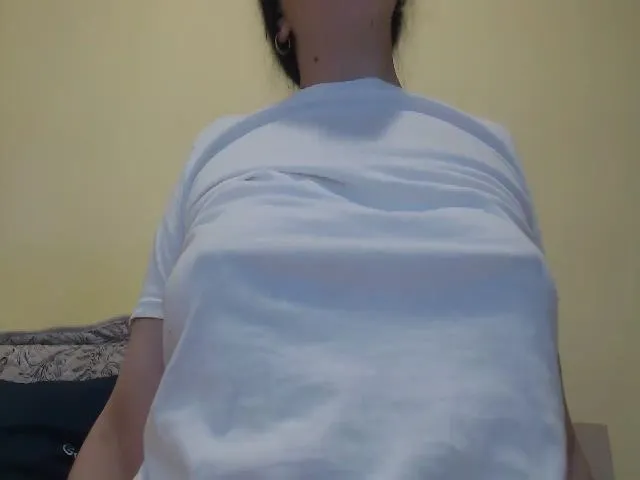 Live sex webcam photo for Luna_luna01 #274563808