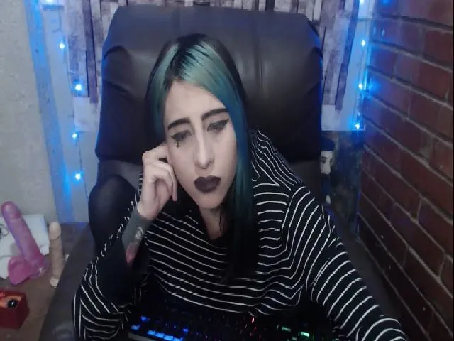 Live sex webcam photo for Luna_lunatic #272320335