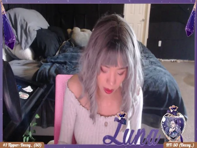Live sex webcam photo for LunariGoddess #272639298