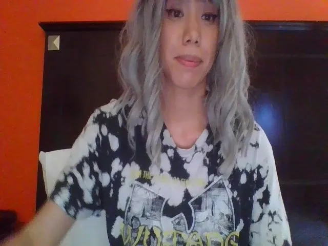 Live sex webcam photo for LunariGoddess #273620136