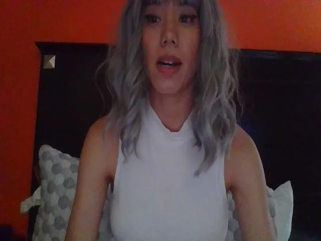 Live sex webcam photo for LunariGoddess #273631961