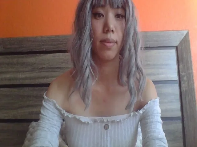 Live sex webcam photo for LunariGoddess #273806421