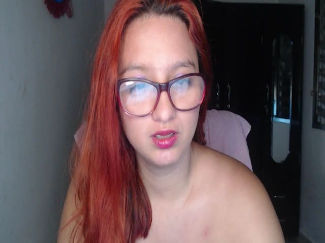 Live sex webcam photo for Lupita_M #273953663