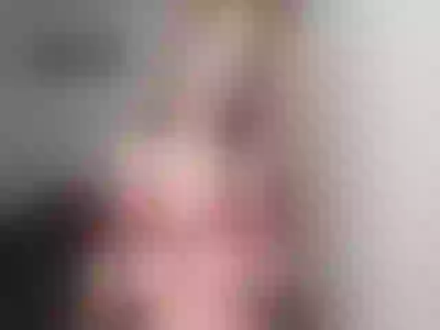Live sex webcam photo for Lussylowers #272865176
