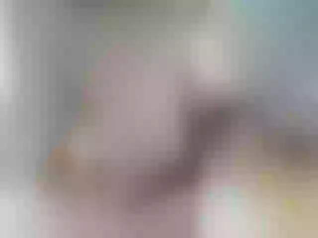 Live sex webcam photo for LuvGeorgia #273171172