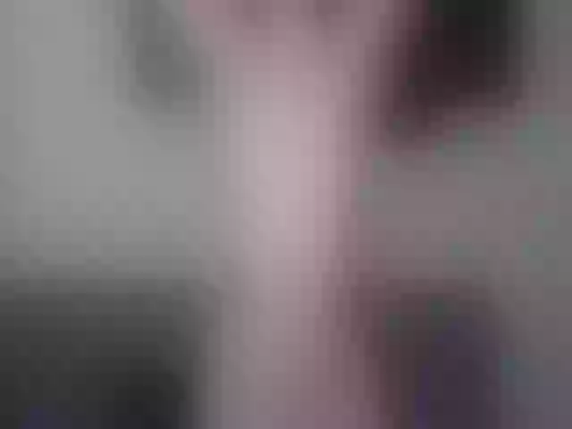 Live sex webcam photo for LycanGirl #273080424