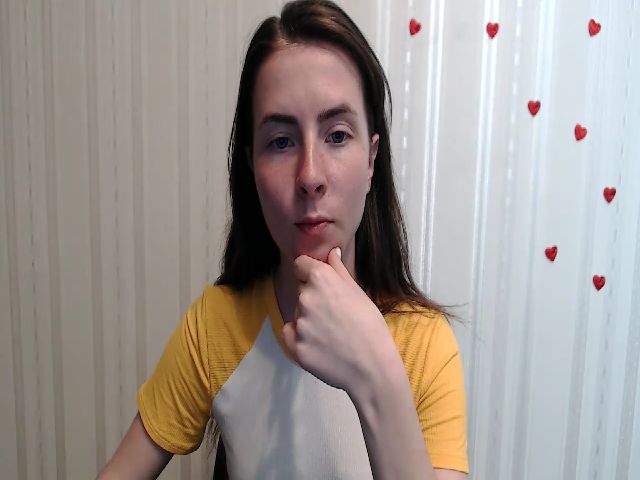 Live sex webcam photo for LycheePie #273326321