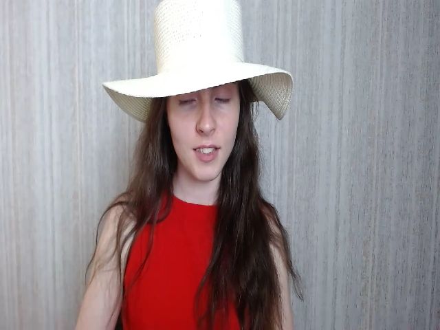 Live sex webcam photo for LycheePie #273711808