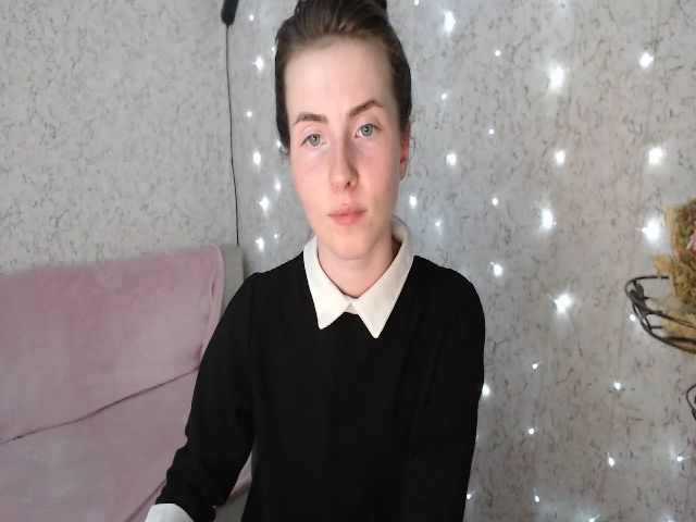 Live sex webcam photo for LycheePie #273949348