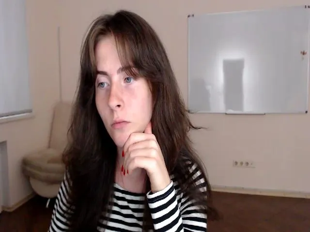 Live sex webcam photo for LycheePie #274576336