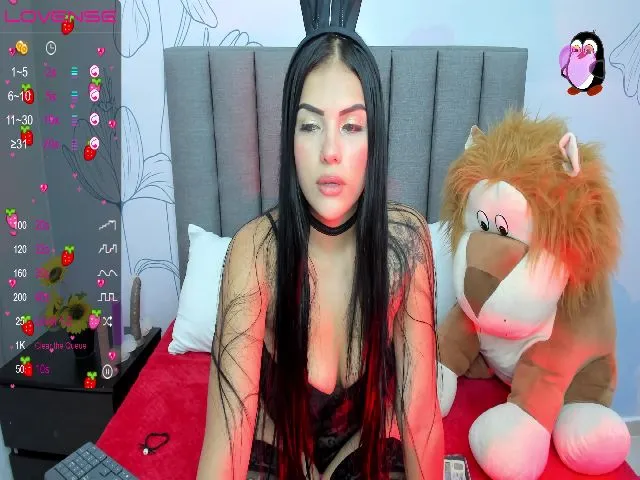 Live sex webcam photo for Lys_with #272521589